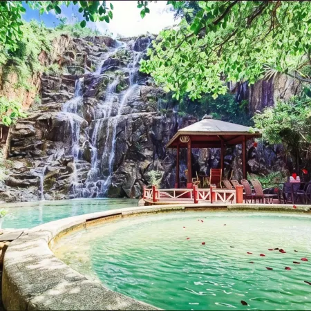 Gudou Yuequan Huju Hotel