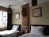 Lingqiu Jindi Hotel
