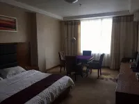 Zhidan Jinfulai Business Hotel