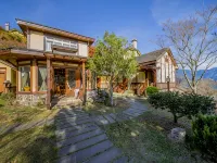 Xiangqing Garden Leisure Cabin Hotels near Cingjing