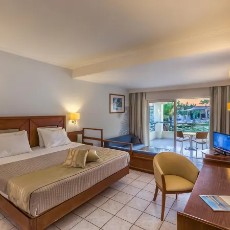Kipriotis Maris Suites by Anayia All Inclusive Resorts