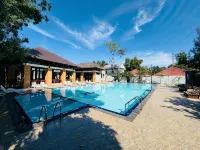 Paradise Bay Resort - Arugambay