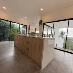 Luxury 3-bedroom house with WiFi and AC in Tamanique - 4-Star