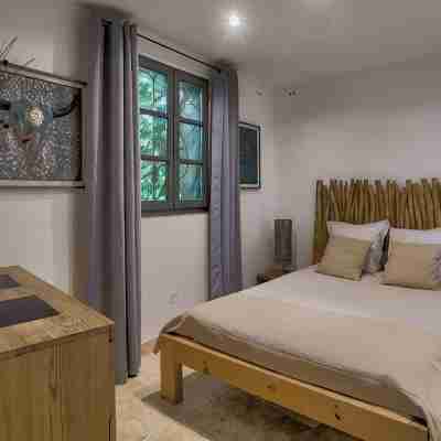 Charmant appartement dans bel immeuble HP Les Oliviers-5 Rooms