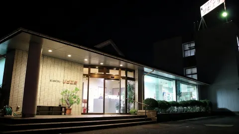 Business Hotel Riviera in สึรุงะ