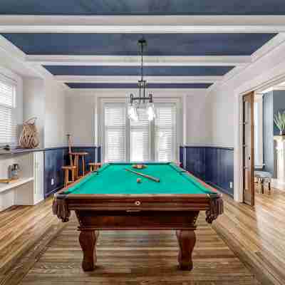Port Clinton 4 Bdrm Luxury-2 blocks from beach Fitness & Recreational Facilities