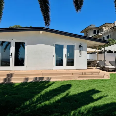 Best Spot in Carlsbad! Dog Friendly, Private Yard, Ocean View, Walk to beach.