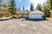 Paradiso Cottage w/Hot Tub, 15 Mins Away from Mt. Rainier Park Entrance - Chalets