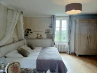 Le Manoir "Aux Douves" - Aamiaismajoitus