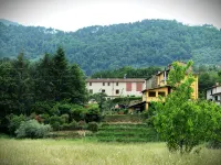 La Cheta - House in the hills with garden, between Lucca and the beaches of Viareggio - 2-Star