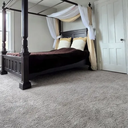 6 bedroom Victorian, on Hundreds of feet of unmatched pristine level beachfront.