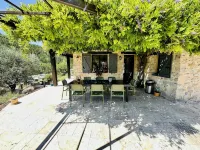 Stone house, swimming pool, spa, pétanque court, outdoor bar - Villas