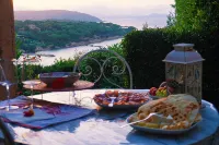 Sea Shell Cottage by the Sea at Capo Coda Cavallo San Teodoro - 4-Star
