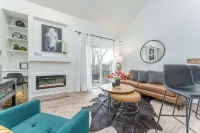 Center of city private Town Home W/fire pit &BBQ - 3-Star