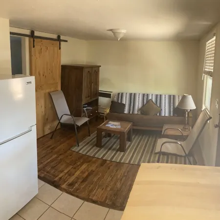 Private 1br near downtown Flagstaff, NAU, Hospital