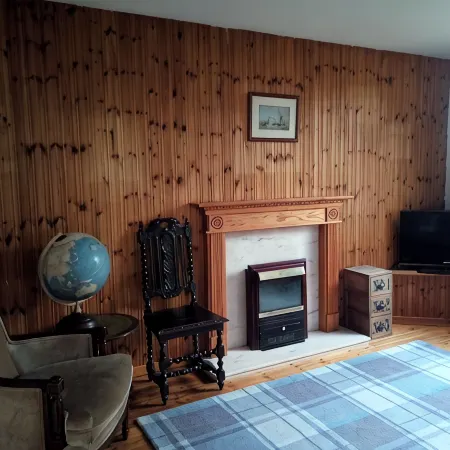 house, village newburgh, ellon. walking distance to beach and golf