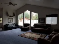 Your Home Away from Home in the Heart of the Kenai Peninsula - 3-Star