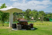 Tanihill Resort