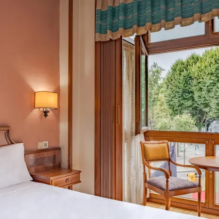 B&B HOTEL Gijón Centro Begoña