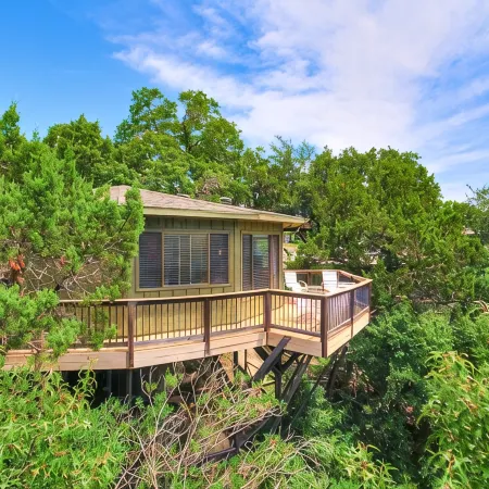 The Treehouse on Lake Travis