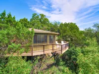 The Treehouse on Lake Travis