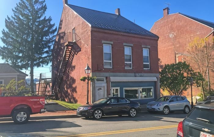 Modern style in historic building in downtown Bath