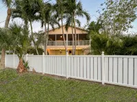 Coral Cove: Walk to the Beach! Heated pool! Prime North End! - Beach