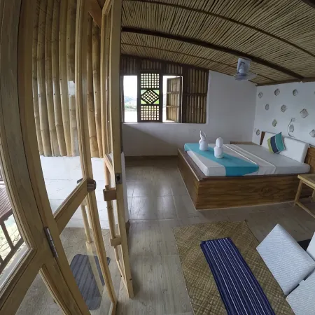 Borac Bay Bungalows Hotel and Resort