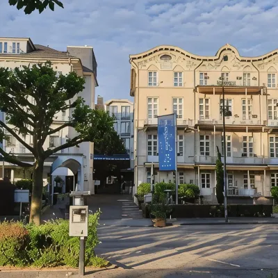 Parkhotel Bad Homburg Hotels near Bonames