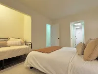 Hidden Gem w/Hot Tub - Just Steps from Downtown! - Boutique