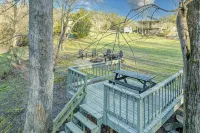 Smoky Mountain Bliss - Waterfront, Hot Tub, Game Room, Fire Pit, & Near Casino - 4-Star