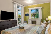 Sunset Residence Eagle Beach w/ King Bed - 3-Star