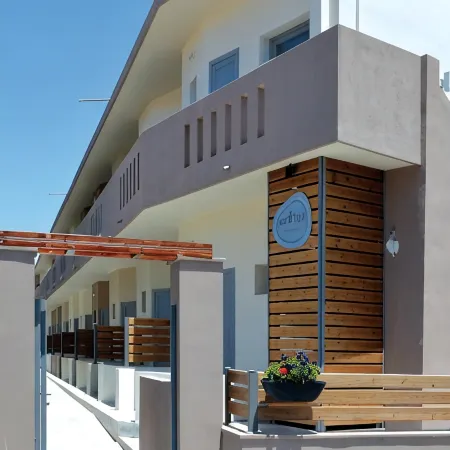 Xanthippi Hotel