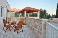 Villa Avantgarde - Homestays