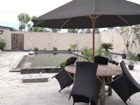 Omah SunFlower Hotel di Pakem