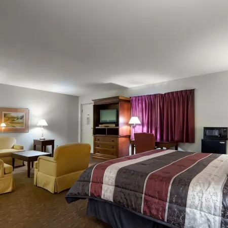 Knights Inn & Suites Emporia