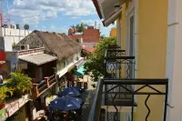 Suites Los Arcos - 3-Star