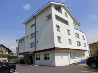Businesshotel Lux Hotels near Littau