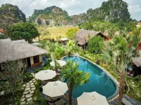 La Lua Resort Ninh Binh - С бассейном