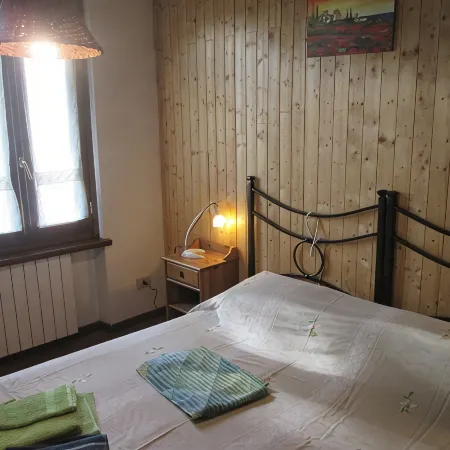 Apartment for couples with garden - 10 min from the lake!