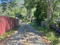 2/1 House With Deck- Trail To River With Amazing Sandy Beach- Solar Heated Pool - 3-Star