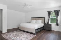 Near Newport, Beaches, Golf & Navy Base - 3 ดาว