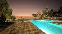 Cozy 1-bedroom condo with AC, WiFi in charming Merritt Island