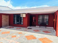 Private residential home for 8 with private pool; 5 min walk to Jacó Beach.