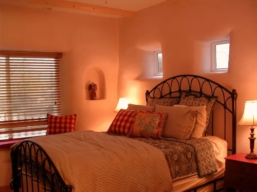 Charming Corrales Casita - 3-Star
