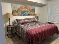Charming 3-bedroom house, walking distance to Branson Landing or Bass Pro - Bungalows