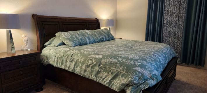 Beautiful and Comfy 4-Bedroom House with AC in Maricopa Hotels in Maricopa