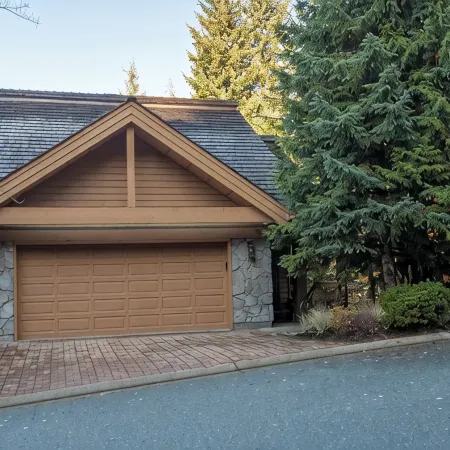 Golf Season Deal, Summer Early Bird, Mountain Chalet, Steps to Village