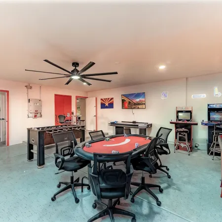 Heated Pool & Hot Tub ! Epic Game Room & Parking! Near Downtown!
