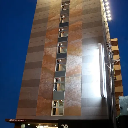 Green Rich Hotel Tosu Ekimae